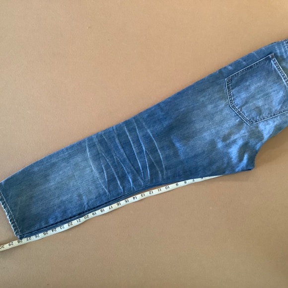 Madewell Rigid high waist slightly distressed jeans - Picture 6 of 16